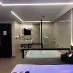 Motel Marselha 6